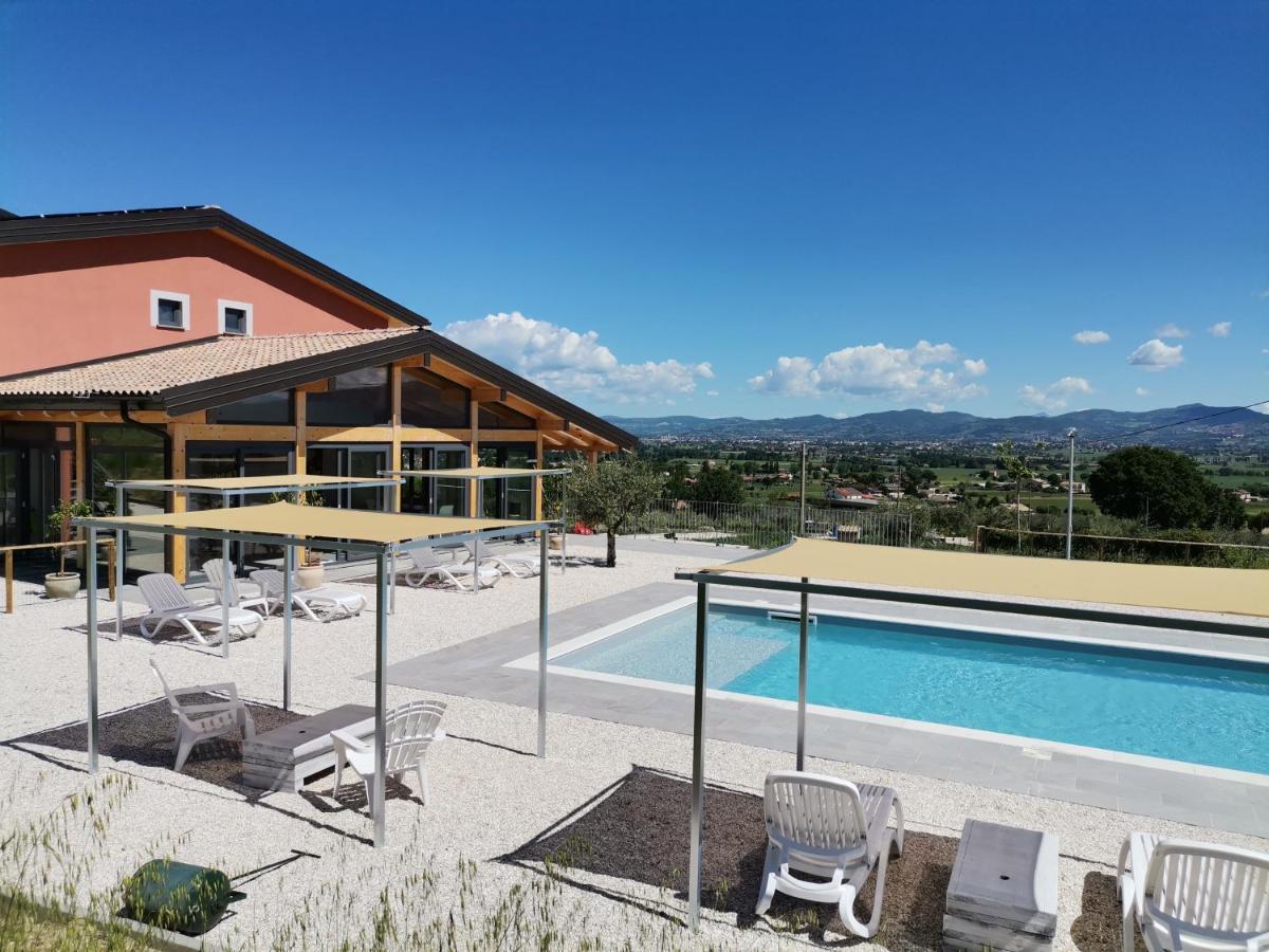 Agriturismo Incanto Della Natura Cannara Buitenkant foto